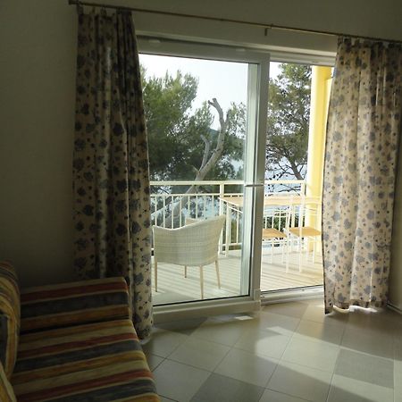 Solis Tisno Habitación foto